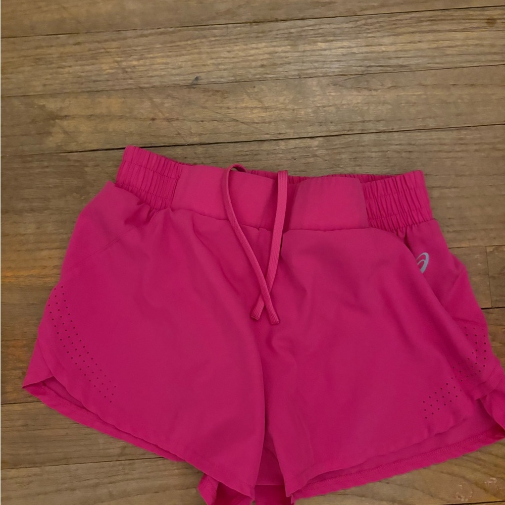 Asics Women's Vibrant Pink Athletic Shorts